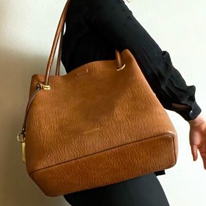 Large Calvin Klein Shoulder Tote Bag in Camel Vegan Leather